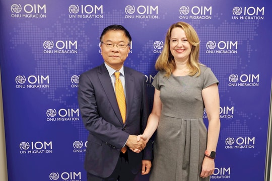 Phó Thủ tướng Chính phủ Lê Thành Long gặp Tổng Giám đốc Tổ chức di cư quốc tế