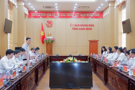 Ủy ban Văn hóa và Xã hội khảo sát hoạt động báo chí tại Ninh Bình