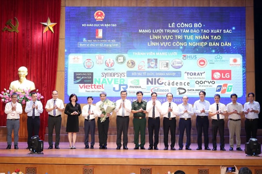 Công bố các mạng lưới trung tâm đào tạo xuất sắc và tài năng về công nghệ 4.0 khu vực phía Bắc