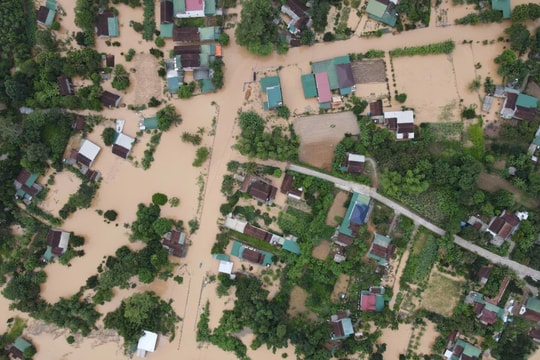 Nghệ An chi hơn 300 tỷ đồng hỗ trợ 35 xã vùng lũ khắc phục hậu quả