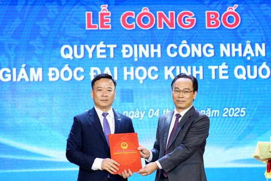 PGS.TS Bùi Huy Nhượng chính thức nhận nhiệm vụ  Giám đốc Đại học Kinh tế Quốc dân