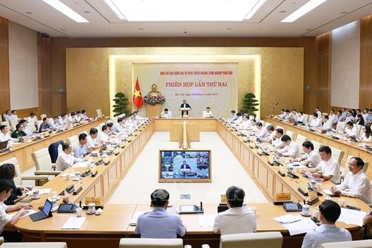 Thủ tướng Phạm Minh Chính: Năm 2027 phải thiết kế, chế tạo, kiểm thử một số chip bán dẫn