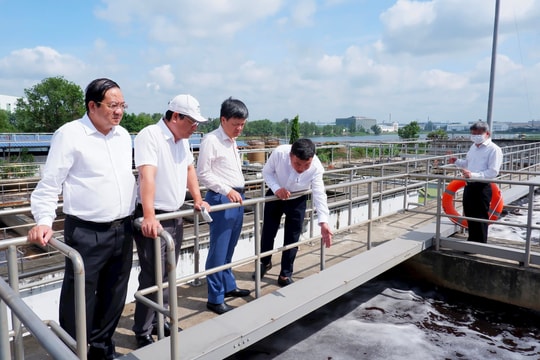 Đoàn giám sát của Quốc hội về thực hiện pháp luật bảo vệ môi trường khảo sát tại Tây Ninh