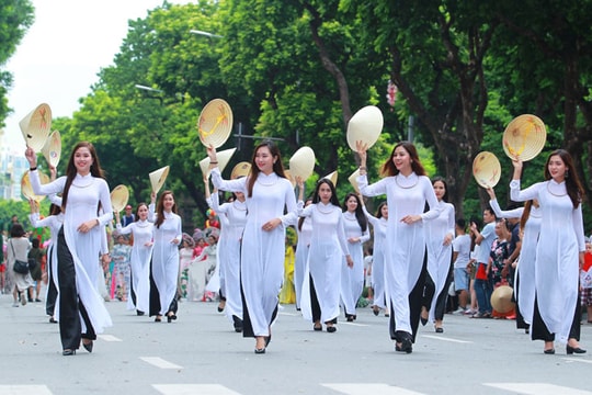 Văn hóa và con người – Động lực trung tâm để Hà Nội vươn mình trong kỷ nguyên mới