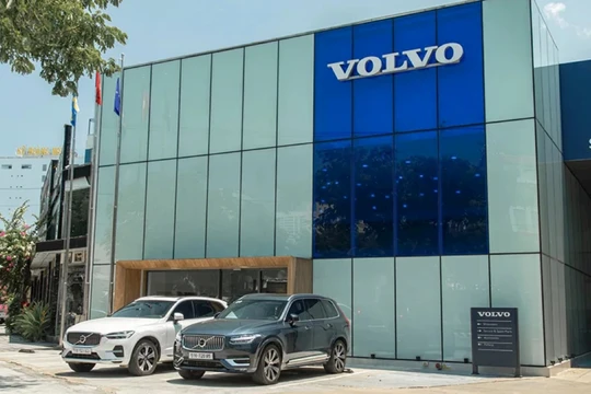 Ông chủ Volvo Việt Nam đang “kẹt” hàng nghìn tỷ vào bất động sản và điện mặt trời, nợ vay tài chính vượt mốc 12.000 tỷ đồng