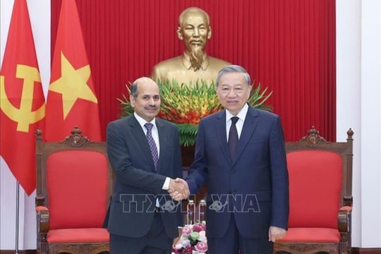 Tổng Bí thư Tô Lâm tiếp Đại sứ Ấn Độ