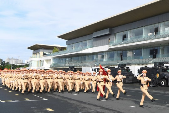 Hà Nội thông báo phân luồng giao thông trên nhiều tuyến phố từ ngày 7-10/8