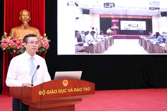 Phát động phong trào thi đua về chuyển đổi số, bình dân học vụ số trong toàn ngành Giáo dục