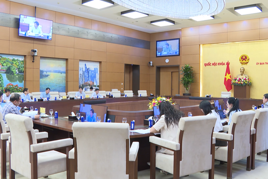 Tăng tốc nhiệm vụ tháng 8 – Chủ động chuẩn bị cho kỳ họp thứ Mười và các sự kiện trọng đại