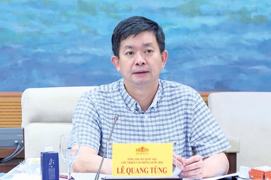 Tổng Thư ký Quốc hội, Chủ nhiệm VPQH Lê Quang Tùng chủ trì họp giao ban với các cơ quan của VPQH