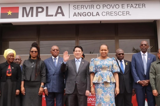 State President meets Vice President of Angola’s ruling MPLA party