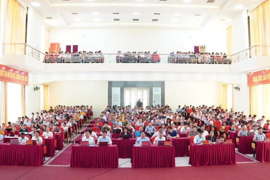 Quỳnh Nhai (Sơn La): Gần 500 người tham gia tập huấn nâng cao kiến thức về trí tuệ nhân tạo AI