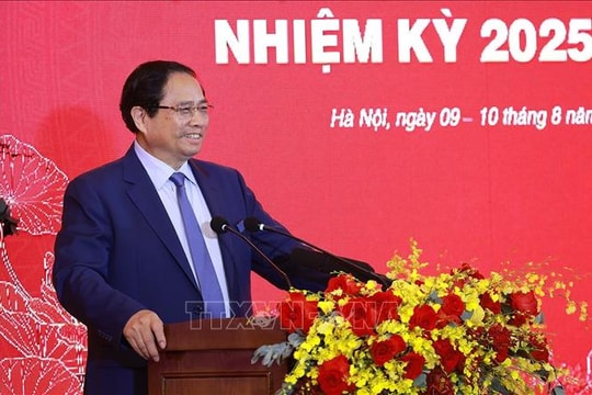 Thủ tướng Phạm Minh Chính: Phải đáp ứng yêu cầu điện cho phát triển đất nước, với mức tăng trưởng 2 con số