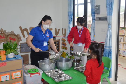 Bộ Y tế sẽ kiểm tra đột xuất các bếp ăn tập thể và cơ sở ăn uống tại Hà Nội và Ninh Bình