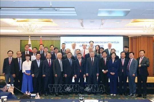 Party General Secretary strengthens Vietnam–RoK ties in Seoul meeting