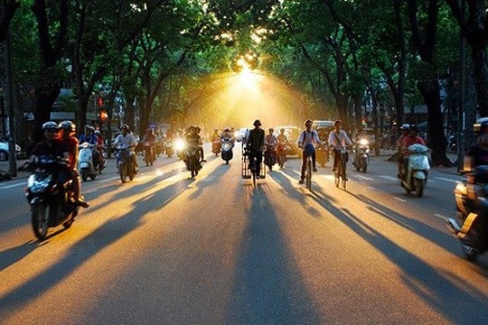 Dự báo thời tiết ngày 10/8: Ngày nắng nóng, chiều tối và đêm mưa dông