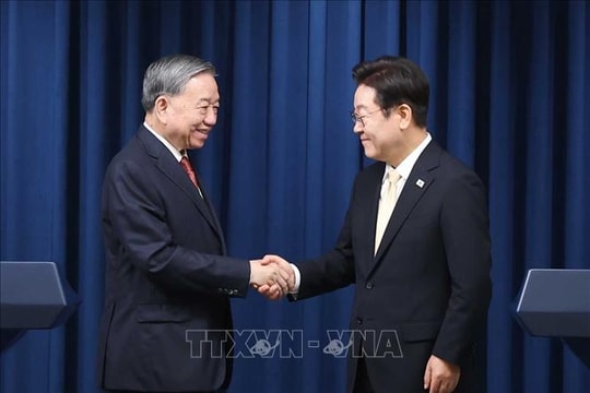 Tổng Bí thư Tô Lâm và Tổng thống Hàn Quốc Lee Jae Myung gặp gỡ báo chí