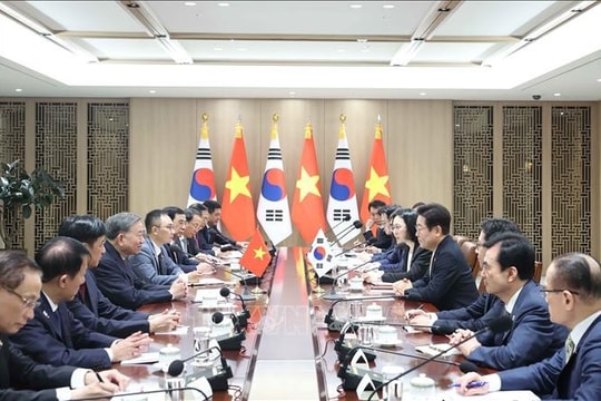 Vietnam, RoK issue joint statement on deepening comprehensive strategic partnership