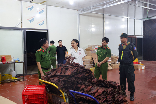 Triệt phá vụ án nhập hàng nghìn tấn thịt trâu Ấn Độ “phù phép” thành thịt trâu khô gác bếp thương hiệu Hà Giang