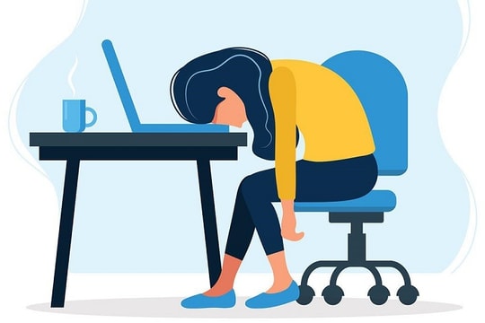 Cảnh báo hội chứng “Kiệt sức công việc” ở giới trẻ