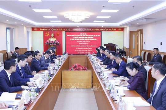 Tăng cường hợp tác Việt Nam - Lào trong cải cách doanh nghiệp nhà nước