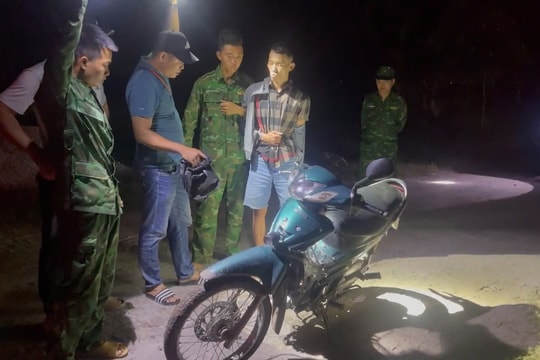 Tây Ninh: Bắt quả tang đối tượng nhận “thù lao” 5 triệu đồng để vận chuyển gần 4 kg ma túy qua biên giới