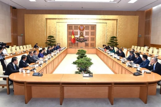 Vietnam ready to support Laos in SOE reform: Deputy PM