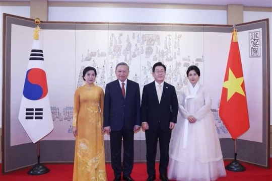 Deputy PM highlights outcomes of Party General Secretary To Lam's state visit to RoK