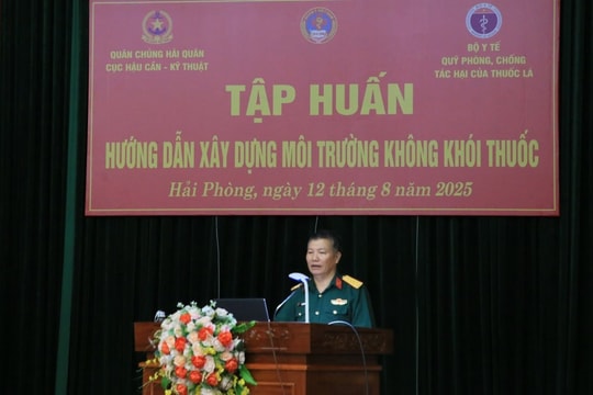 Hướng tới môi trường không khói thuốc trong các đơn vị Hải quân