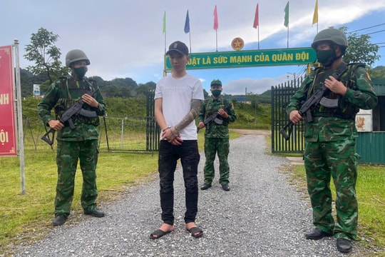 Bộ đội Biên phòng Quảng Trị bắt đối tượng bị truy nã khi đang nhập cảnh tại cửa khẩu
