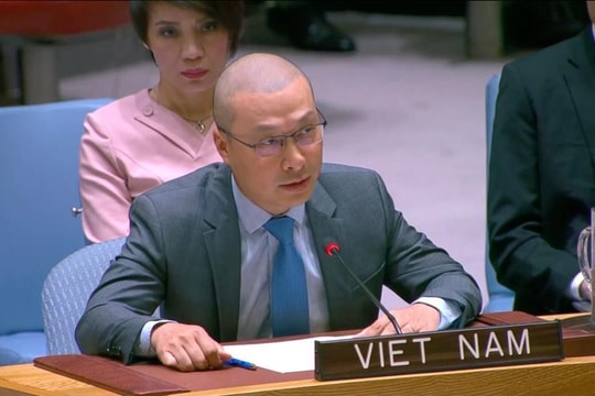 Vietnam calls for respect for international law to ensure maritime security