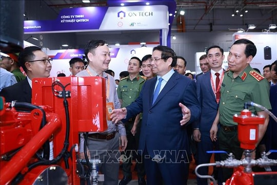 Thủ tướng Phạm Minh Chính: Tạo ra phong trào, xây dựng văn hóa phòng cháy, chữa cháy và phòng, chống thiên tai