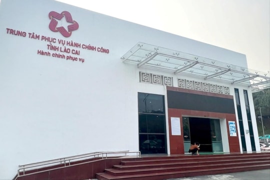 Lào Cai: Kiểm tra đột xuất và tháo gỡ vướng mắc trong việc thực thi công vụ