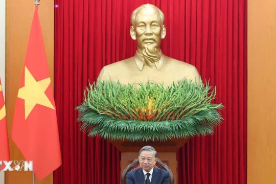 Tổng Bí thư Tô Lâm điện đàm với Chủ tịch Đảng Nhân dân Campuchia Hun Sen