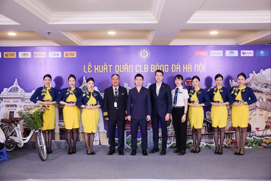 Vietravel Airlines đồng hành cùng Hà Nội FC viết tiếp giấc mơ 20 năm