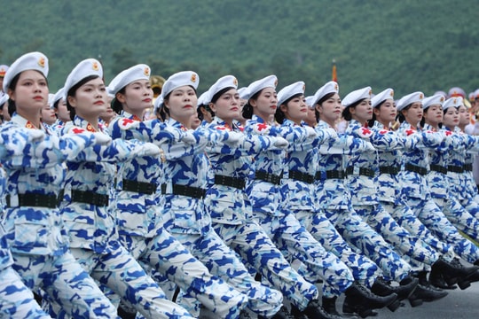 Hơn 16.000 cán bộ, chiến sĩ tổng hợp luyện diễu binh A80 lần thứ 4