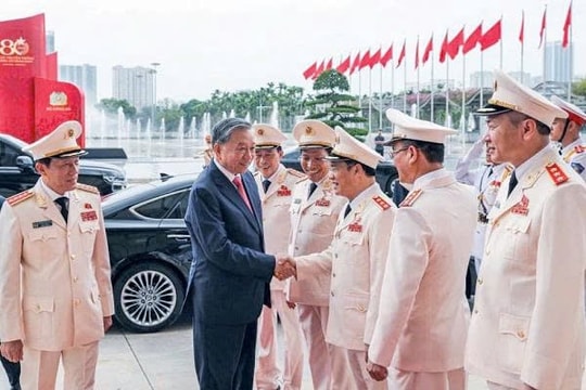 Tổng Bí thư Tô Lâm dự Lễ kỷ niệm 80 năm Ngày truyền thống Công an nhân dân và đón nhận Huân chương Sao Vàng lần thứ 5
