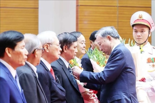 Party chief treasures veteran revolutionaries’ contributions to national development