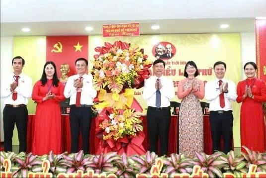 TP. Hồ Chí Minh: Xây dựng hệ thống chính trị tinh gọn, hiệu lực, hiệu quả từ cấp xã