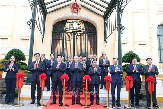 Lễ bàn giao Trụ sở làm việc Cơ quan Chủ tịch nước