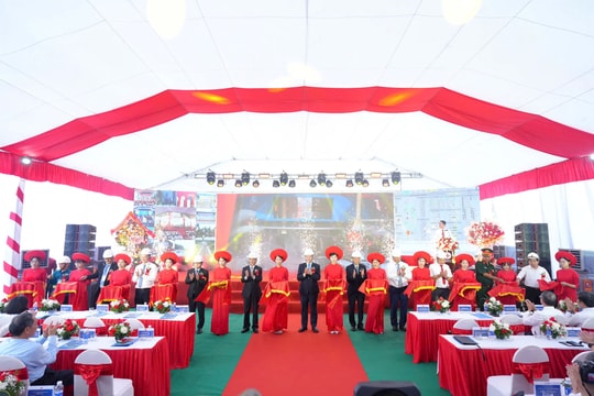 Khánh thành hoà lưới điện tổ máy số 1 - Dự án Nhà máy Thuỷ điện Hoà Bình mở rộng