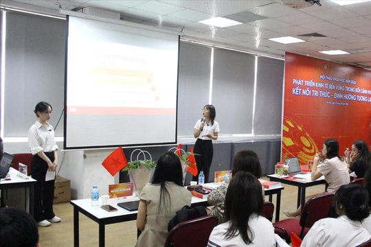 Hàng trăm sinh viên tham gia nghiên cứu về phát triển kinh tế bền vững trong bối cảnh mới