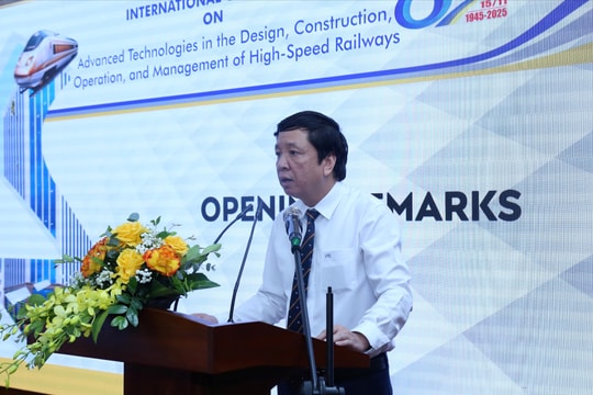 Nhiều nhà khoa học "hiến kế" triển khai giải pháp phát triển công nghiệp đường sắt tốc độ cao