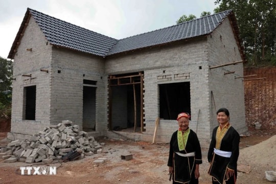 Support for elimination of substandard houses to be donated via central fund for the poor