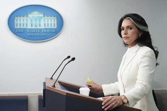 Chính quyền Donald Trump thu hồi quyền tiếp cận an ninh của 37 quan chức tình báo: Tiền lệ gây tranh cãi