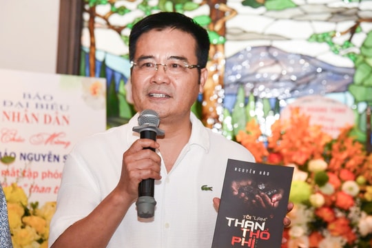 Nhà báo Nguyễn Sỹ Hào ra mắt tập phóng sự “Tôi 'làm' than thổ phỉ”