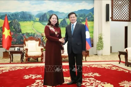Vietnam, Laos continue to tighten special relationship, comprehensive cooperation
