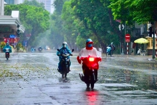 Dự báo thời tiết ngày 21/8: Hà Nội mưa rào và dông rải rác