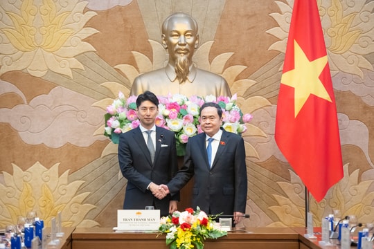 Chủ tịch Quốc hội Trần Thanh Mẫn tiếp Đoàn Ban Thanh niên Đảng Dân chủ tự do và nghị sĩ trẻ Nhật Bản
