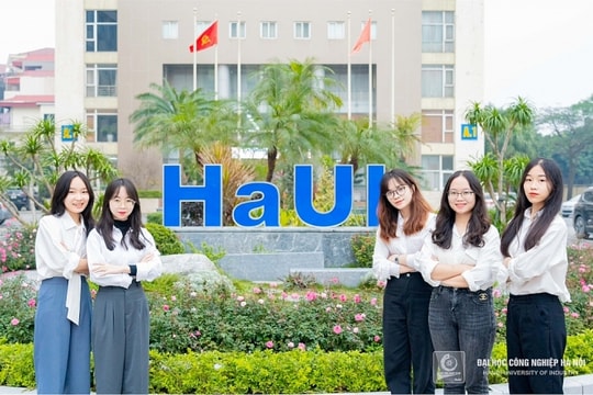 Trường Đại học Công nghiệp Hà Nội công bố điểm chuẩn 2025, dao động từ 18 - 26,27 điểm